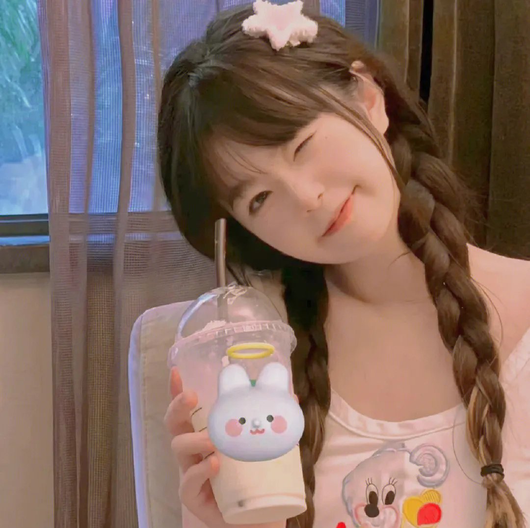 蜜月氹氹转